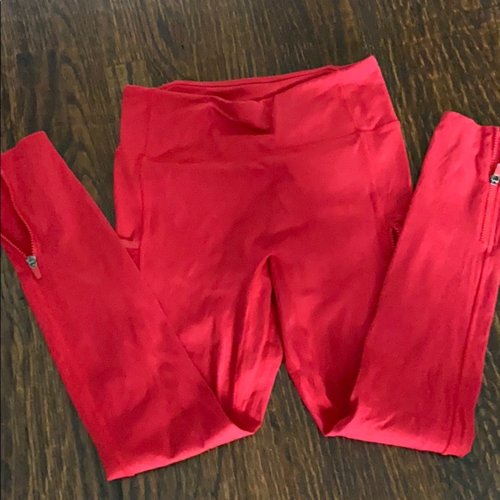 Fabletics trinity high waisted utility legging red